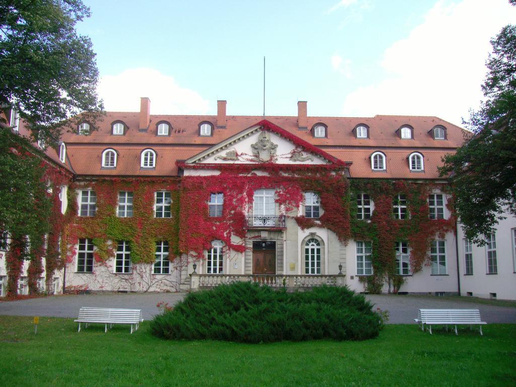 Hotel Schloss Storkau Εξωτερικό φωτογραφία